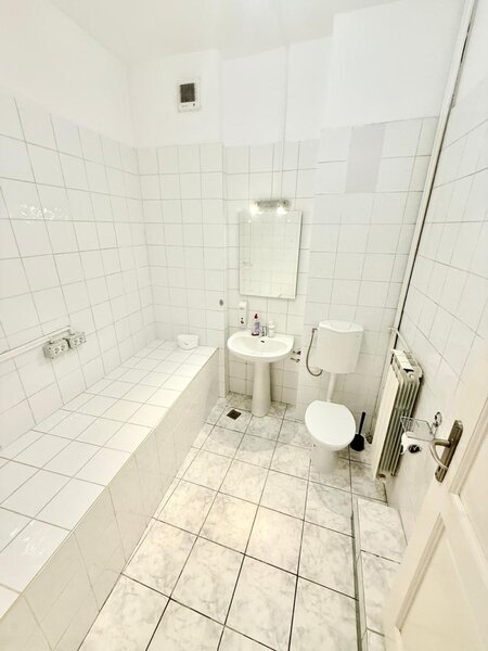 Mosilo, Foisorul de Foc, vila de inchiriat - clinica, after school etc.